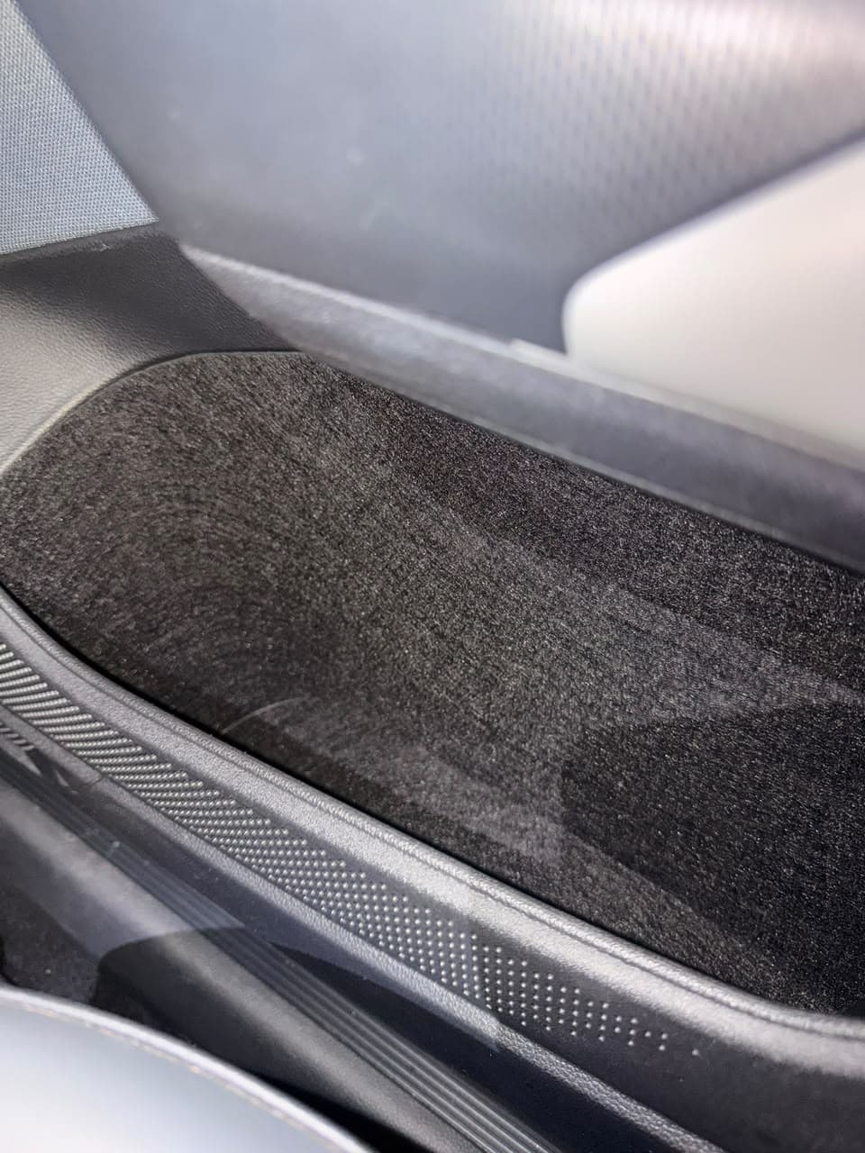 Detalhe do tecido automotivo no T-Cross